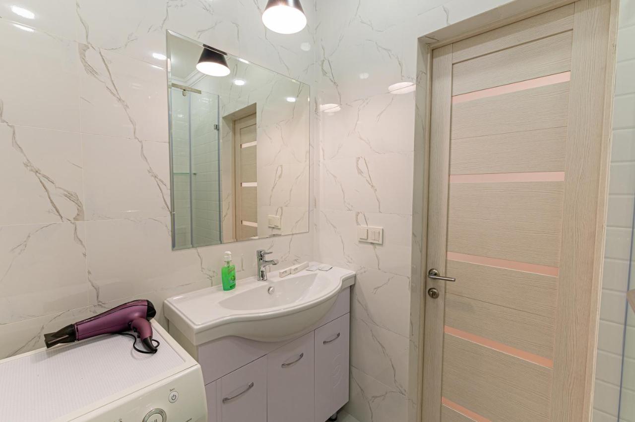 Золотой Квадрат Астаны Apartment Astana Exterior photo