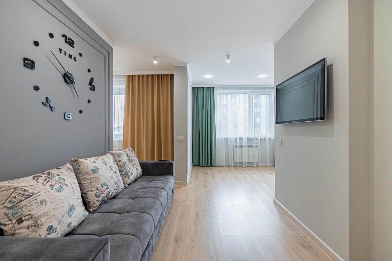Золотой Квадрат Астаны Apartment Astana Exterior photo